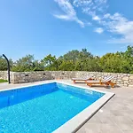 Faszinierende Casita Mit Privatpool, 2 Hunde Sind Erlaubt, Meerblick, 2 Parkplaetze Vikendica